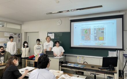 学び家プロジェクト　プレゼンの様子！