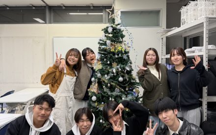 🎄放課後の教室がクリスマスモードに!! 🎄放課後の教室がクリスマスモードに!!